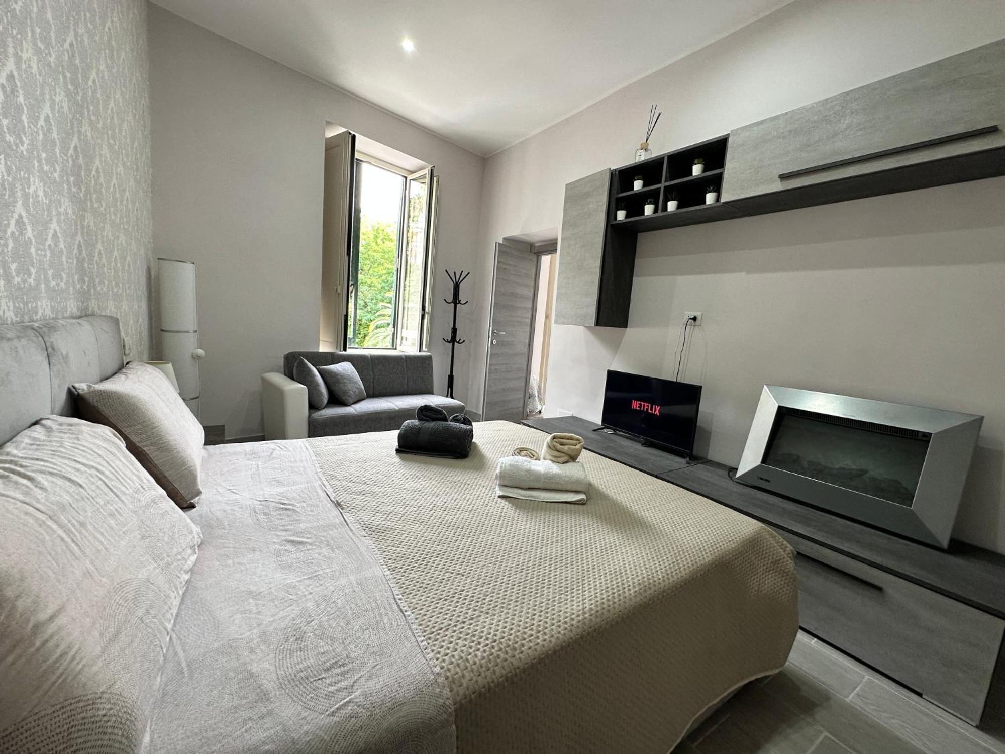 Di Vaio S Apartament Apartment Napoli Ngoại thất bức ảnh